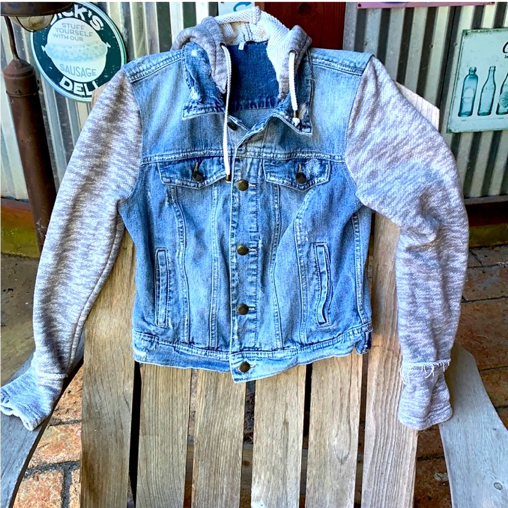 EUC Free People Distressed Denim Jacket with Contrast  Grey Hood/Arms - SM